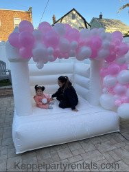 IMG 6601 1681234817 7 Foot All White Bounce House