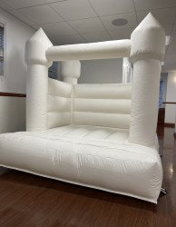 IMG 7507 1681234875 7 Foot All White Bounce House